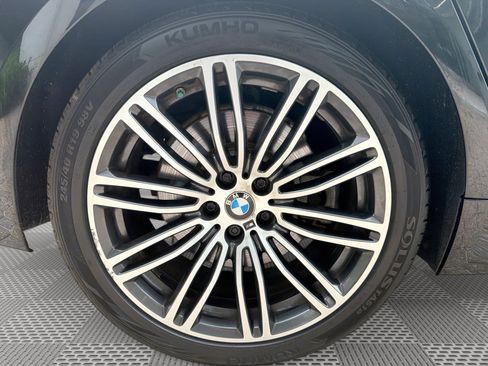 Used 2019 BMW 540i xDrive w/ M Sport Package AWD/4WD image 30