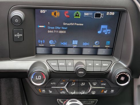 Certified 2019 Chevrolet Corvette Stingray Coupe w/ 2LT Preferred Equipment Group RWD image 17