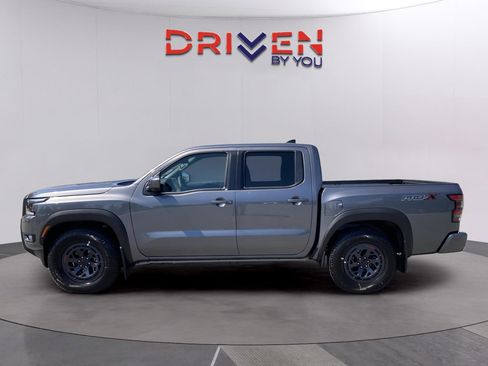 New 2026 Nissan Frontier Pro-X w/ Pro-X Convenience Package image 2