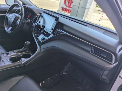 Used 2024 Toyota Camry XSE image 6