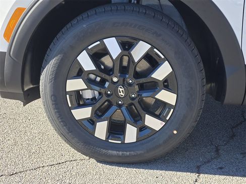 New 2026 Hyundai Santa Cruz SE image 13