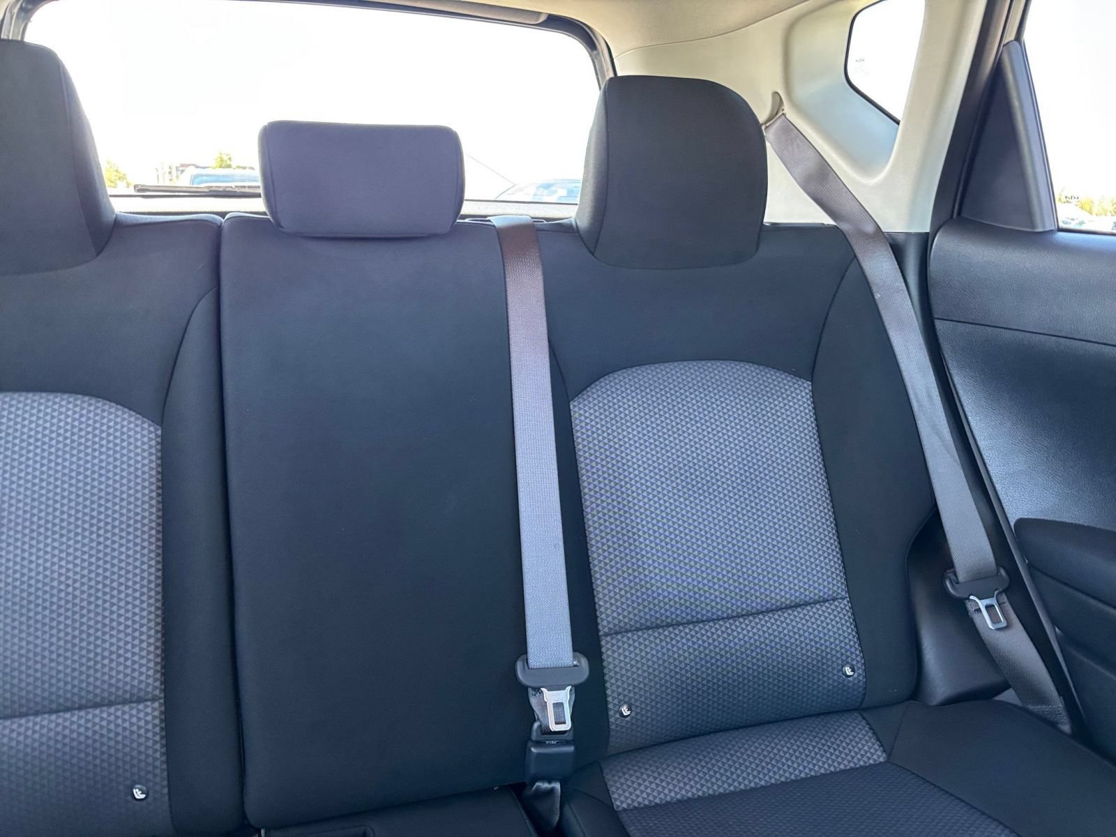 Used 2025 Kia Soul LX w/ LX Technology Package FWD image 34