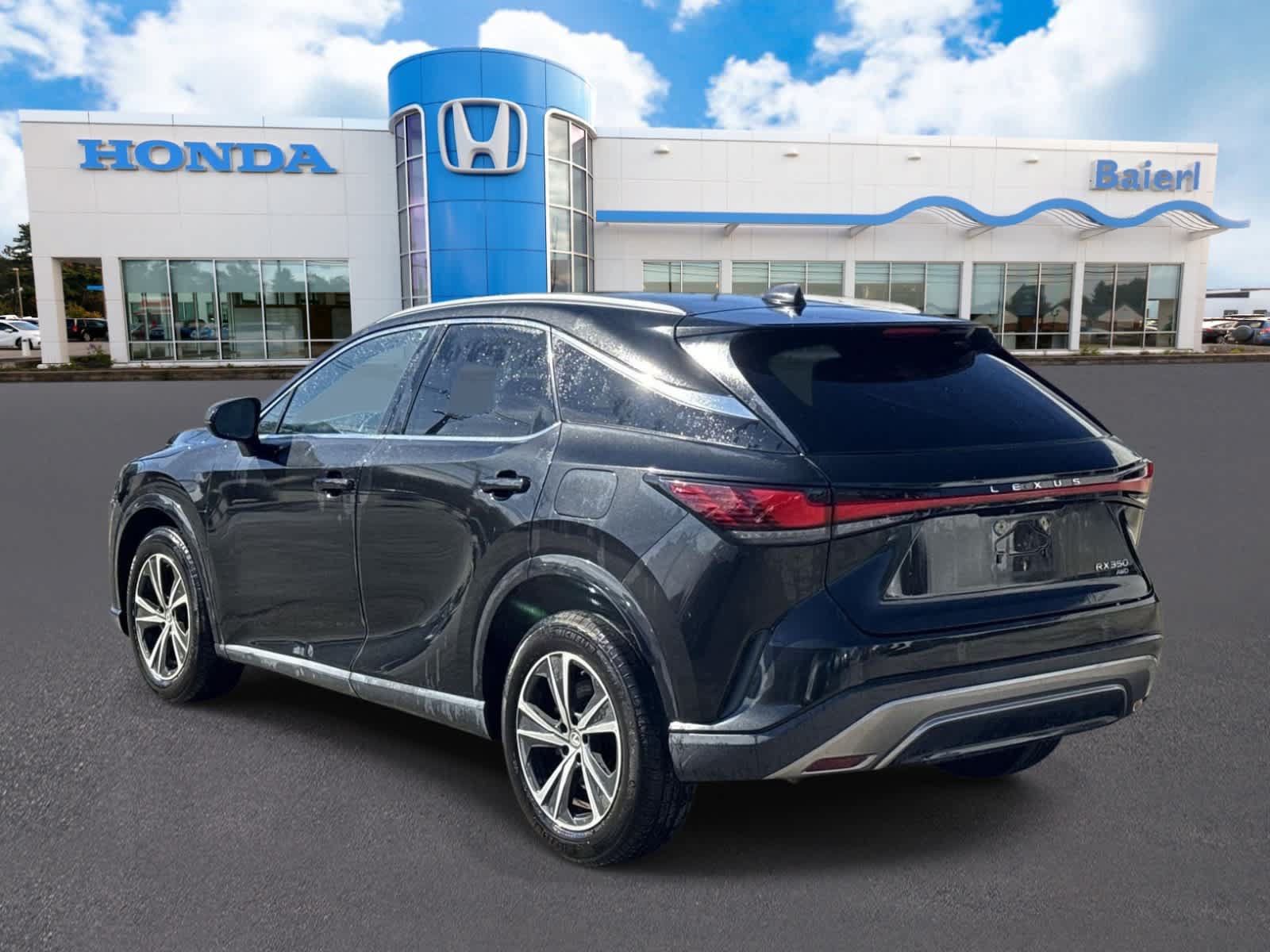 Used 2023 Lexus RX 350 Premium w/ Accessory Package AWD/4WD image 3