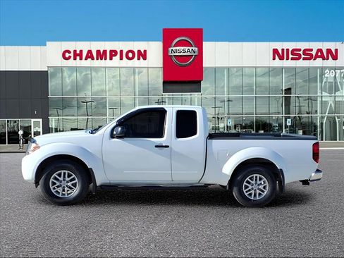 Used 2019 Nissan Frontier SV w/ Value Truck Package image 4