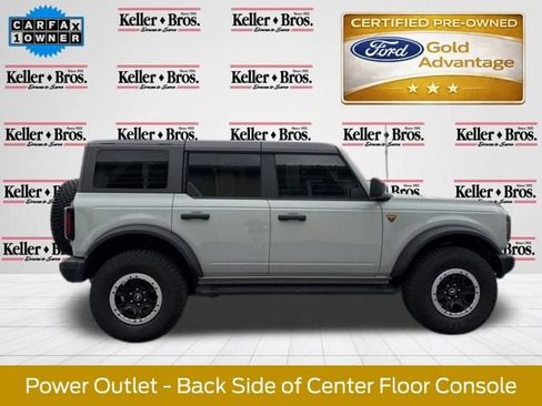 Certified 2023 Ford Bronco Badlands w/ Sasquatch Package AWD/4WD image 9