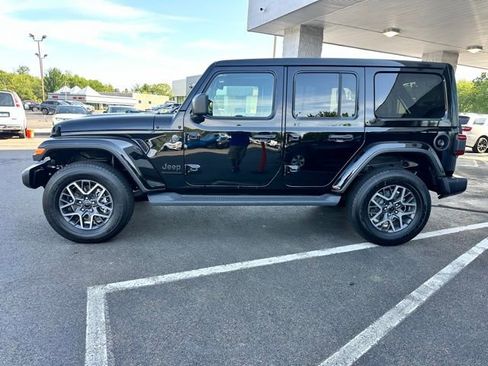 New 2025 Jeep Wrangler Sahara image 8