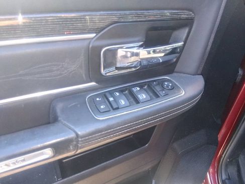 Used 2014 RAM 1500 Limited AWD/4WD image 9