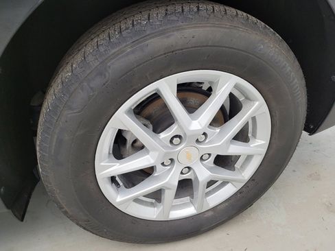 Used 2024 Chevrolet Equinox LS AWD/4WD image 31