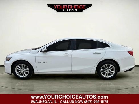 Used 2017 Chevrolet Malibu LT image 2