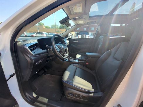 Used 2026 Buick Encore GX Sport Touring w/ Comfort Package FWD image 9