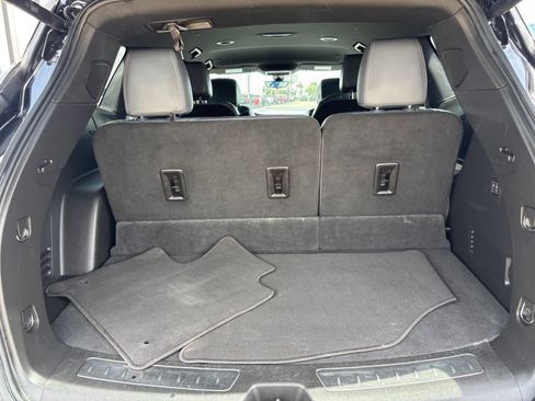 Used 2024 Buick Enclave Premium FWD image 14