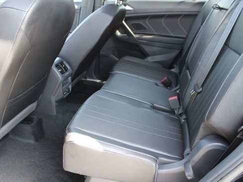 Used 2023 Volkswagen Tiguan SE R-Line FWD image 34