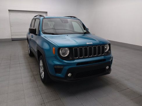 Used 2022 Jeep Renegade Latitude w/ Convenience Group AWD/4WD image 14