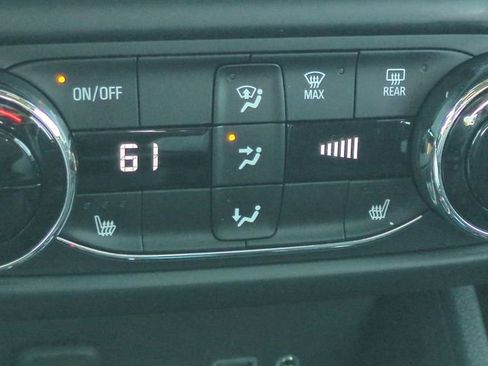 Certified 2023 Chevrolet TrailBlazer RS w/ Convenience Package image 27