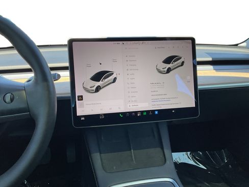 Used 2022 Tesla Model 3 Long Range AWD/4WD image 11
