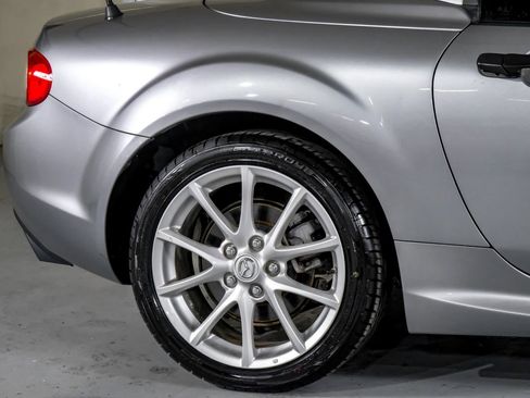 Used 2012 MAZDA MX-5 Miata Grand Touring w/ Premium Pkg image 6