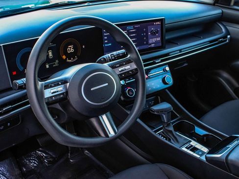 Used 2025 Hyundai Tucson SEL image 15