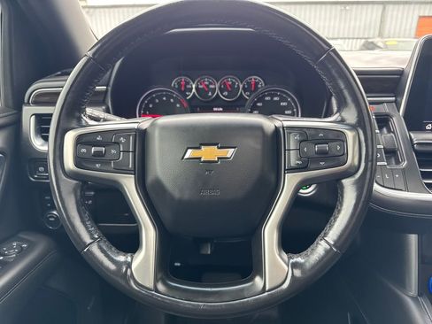 Used 2021 Chevrolet Suburban LT AWD/4WD image 14