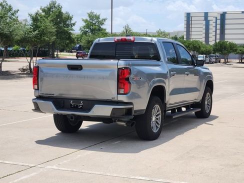 Used 2024 Chevrolet Colorado LT w/ LT Convenience Package III AWD/4WD image 5