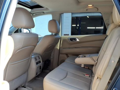 Used 2014 Nissan Pathfinder SL w/ SL Premium Package AWD/4WD image 11