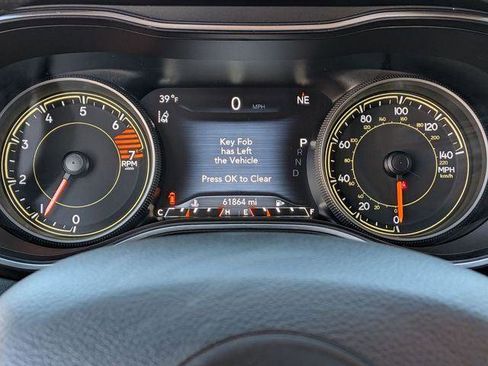 Certified 2023 Jeep Cherokee Altitude Lux image 16