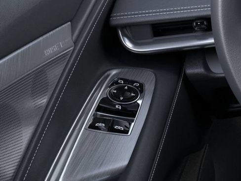 Used 2022 Chevrolet Corvette Stingray Preferred Cpe w/ Z51 Performance Package RWD image 25