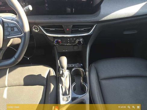 Used 2024 Buick Encore GX Sport Touring image 8