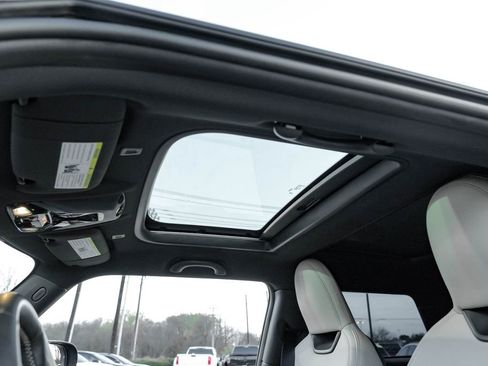 Used 2025 MINI Cooper S image 22