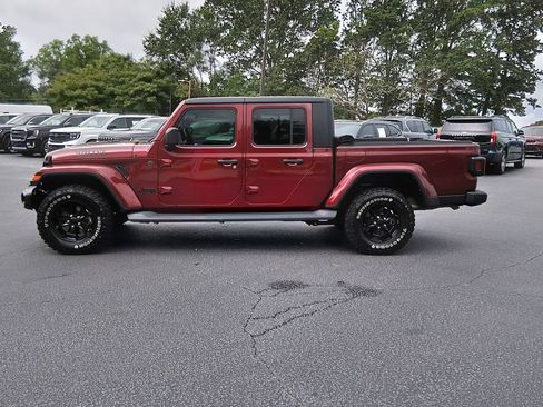 Used 2022 Jeep Gladiator Sport AWD/4WD image 7