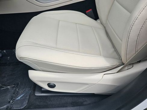 New 2025 Mercedes-Benz GLE 350 4MATIC image 18