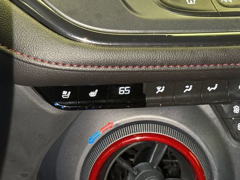 Used 2020 Chevrolet Blazer RS FWD image 26