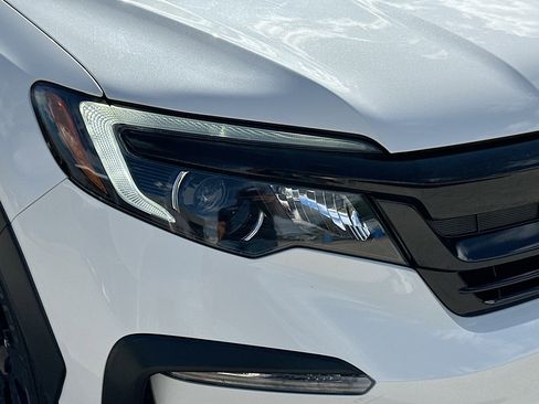 Certified 2022 Honda Pilot TrailSport image 35