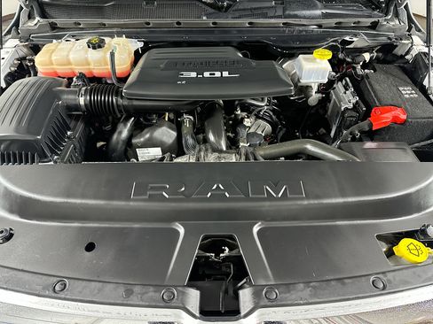 Used 2021 RAM 1500 Limited image 30