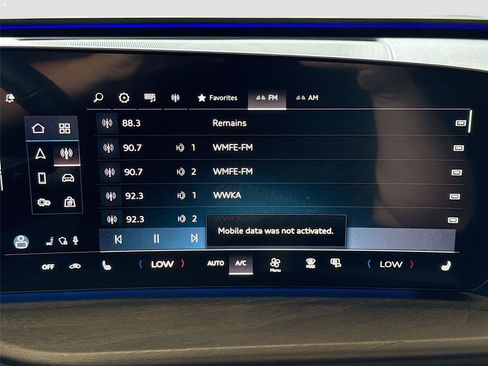 Certified 2025 Audi Q5 Premium w/ Convenience Package AWD/4WD image 15