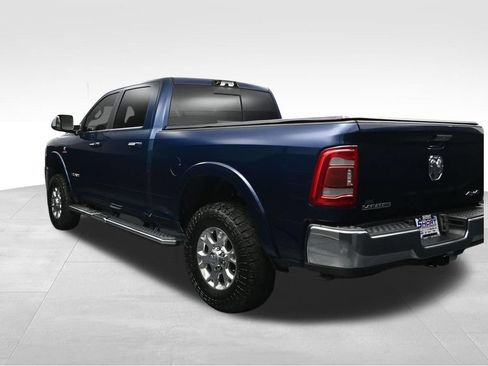Used 2022 RAM 2500 Laramie AWD/4WD image 3
