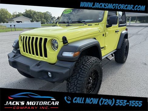 Used 2024 Jeep Wrangler Sport image 8
