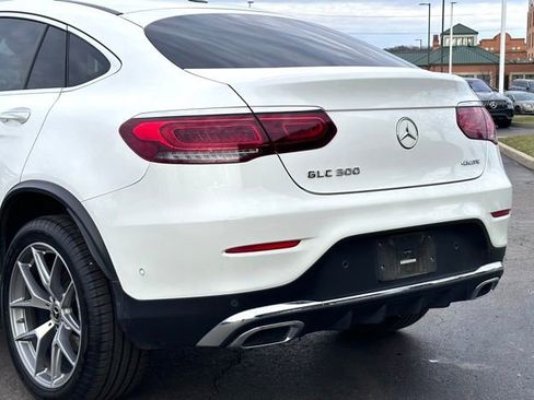 Used 2021 Mercedes-Benz GLC 300 4MATIC Coupe image 10