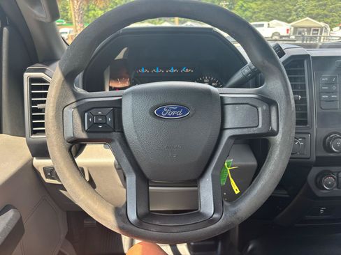 Used 2016 Ford F150 XL w/ Heavy-Duty Payload Package RWD image 34