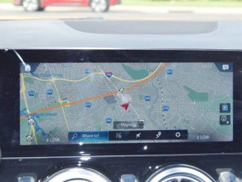 Used 2022 Mercedes-Benz GLA 250 4MATIC image 21