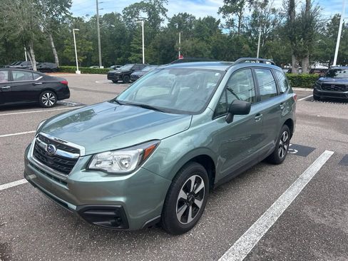 Used 2018 Subaru Forester 2.5i w/ Alloy Wheel Package AWD/4WD image 2