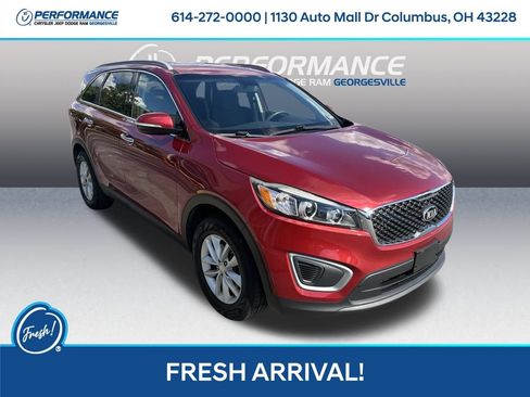 Used 2017 Kia Sorento FWD image 1