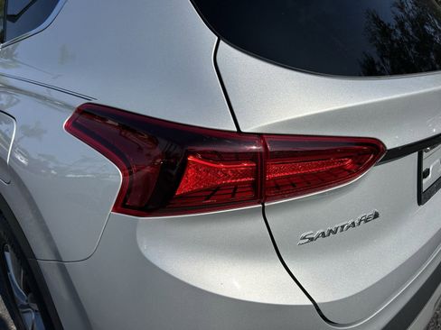 Used 2020 Hyundai Santa Fe Limited image 15