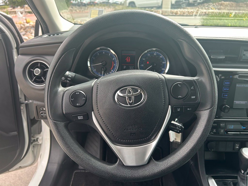 Used 2017 Toyota Corolla LE w/ Carpet Mat Package (TMS) FWD image 9