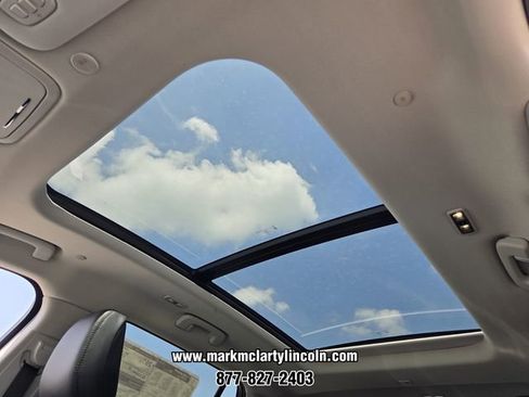 New 2026 Lincoln Aviator Reserve AWD/4WD image 16