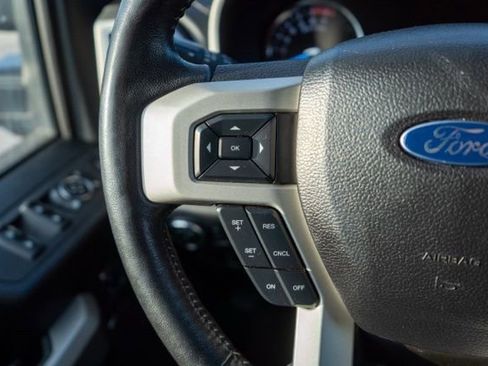 Used 2017 Ford F350 Lariat AWD/4WD image 20