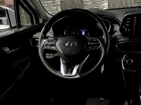 Used 2019 Hyundai Santa Fe SE image 15