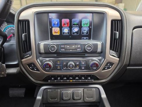 Used 2018 GMC Sierra 1500 Denali w/ Denali Ultimate Package AWD/4WD image 21