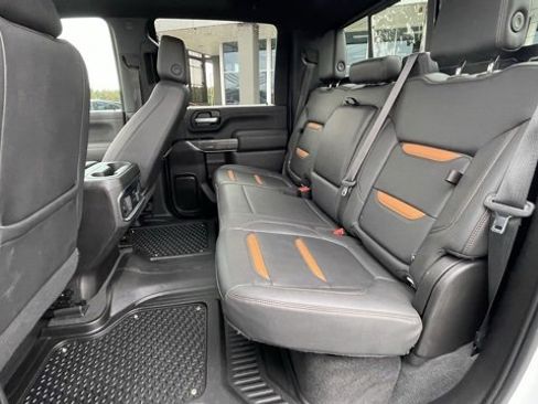 Used 2022 GMC Sierra 2500 AT4 image 18