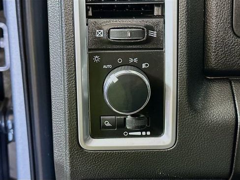 Used 2024 RAM 1500 Classic SLT image 11