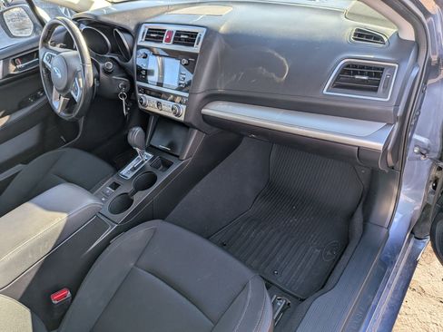 Used 2017 Subaru Legacy 2.5i Premium image 32